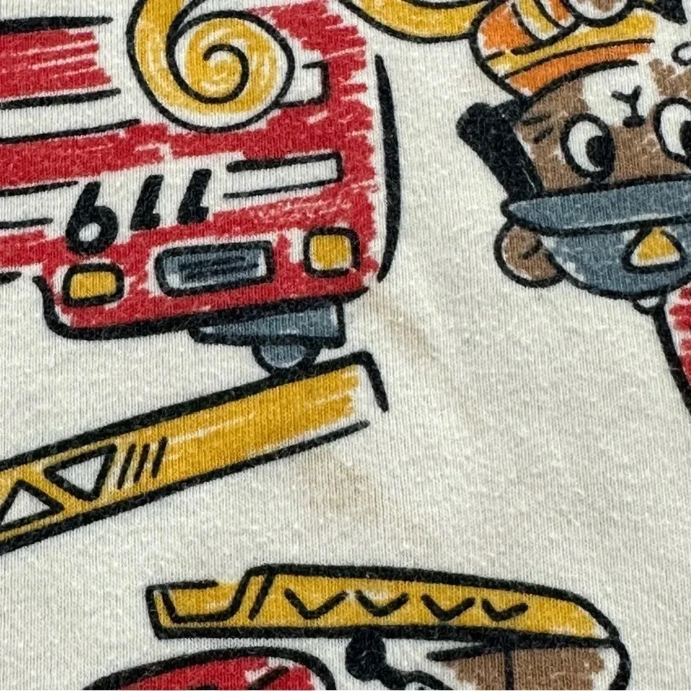 MayKids Size 6‎ Unisex Honorable Hero Firetruck Pajamas PJ Set Sleepwear Dog Cat